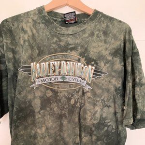 Vintage Harley Davidson Shirt (L)